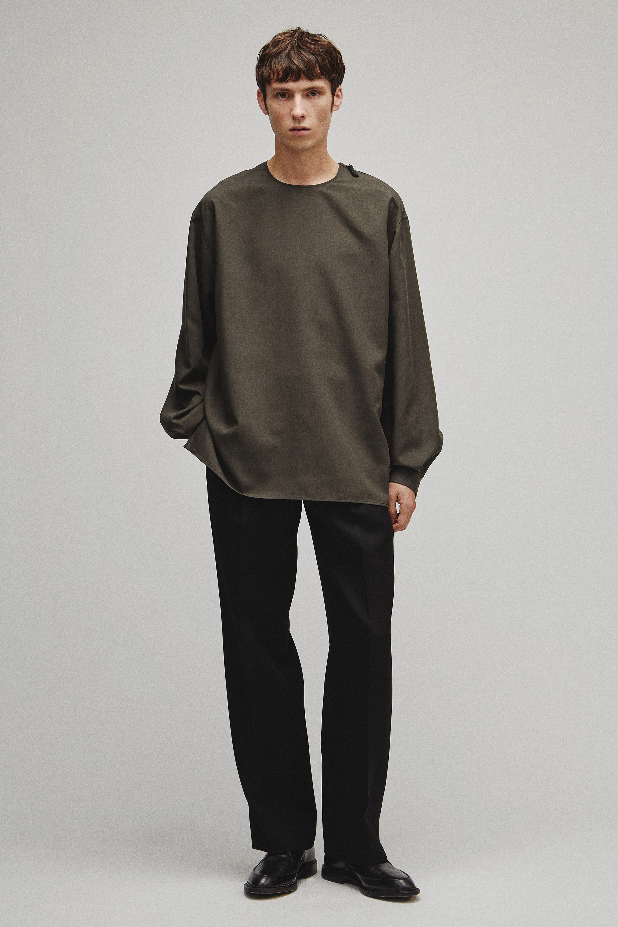 THE SIDE ZIP PULLOVER SHIRT
