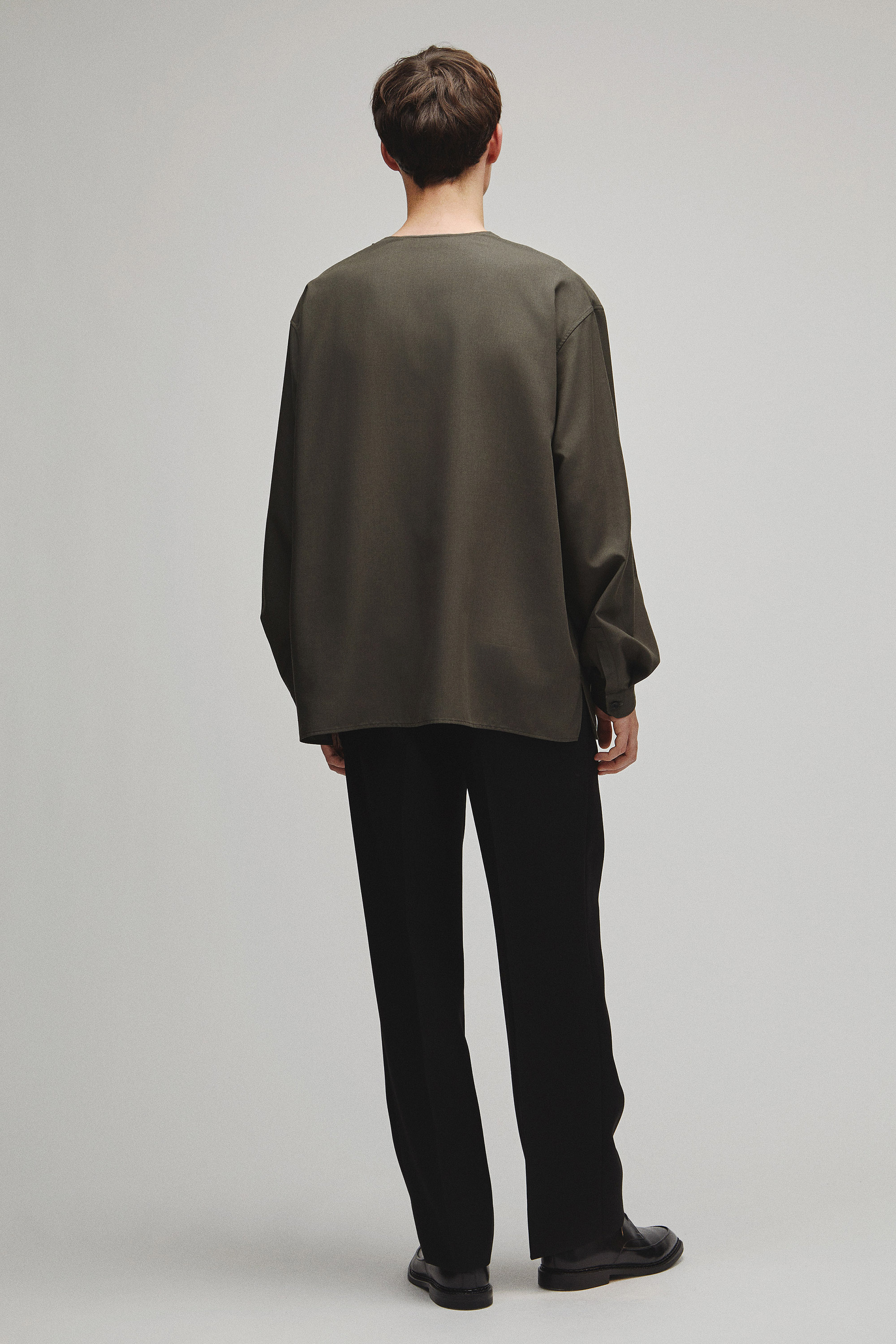 THE SIDE ZIP PULLOVER SHIRT