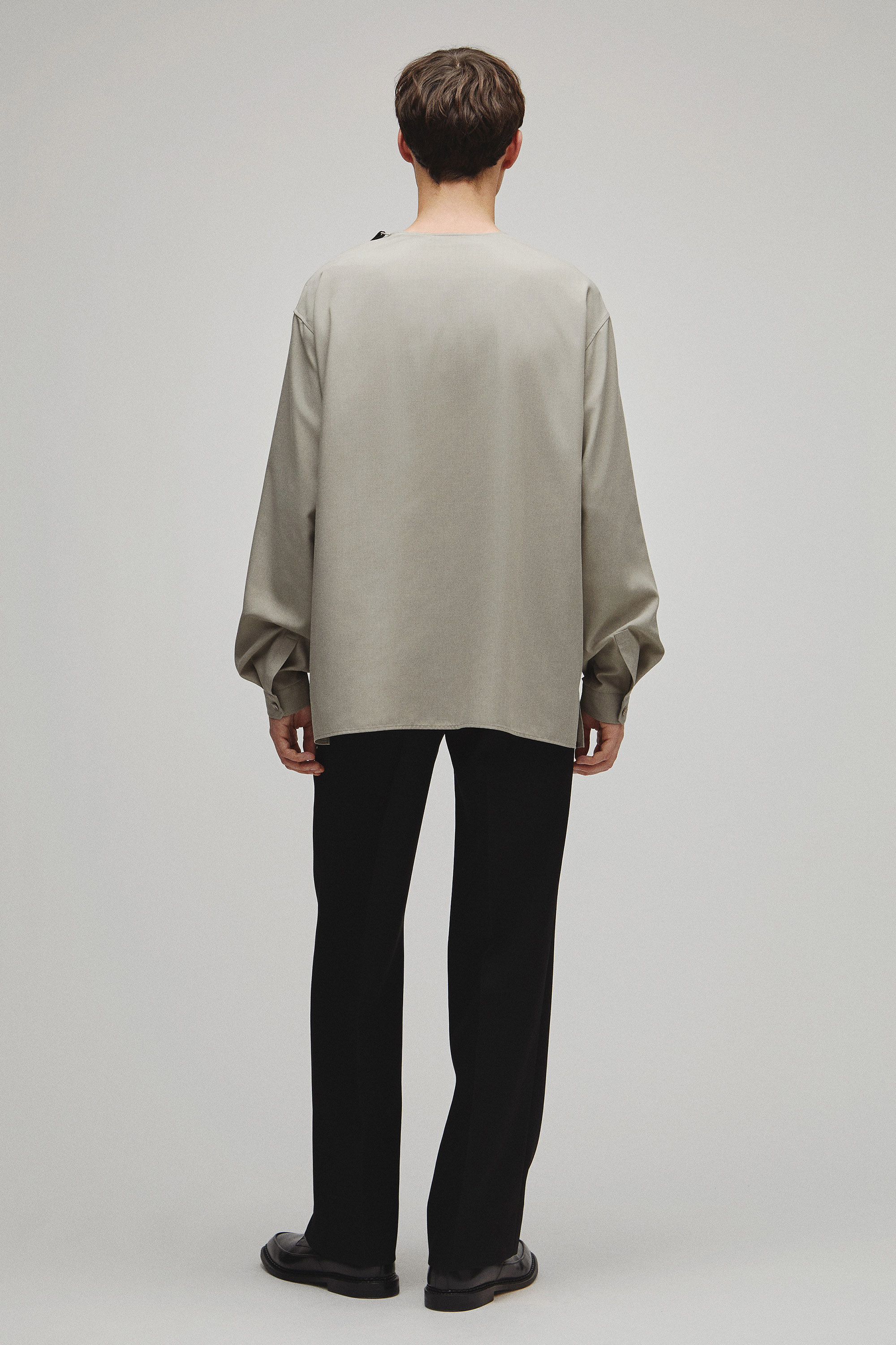 THE SIDE ZIP PULLOVER SHIRT