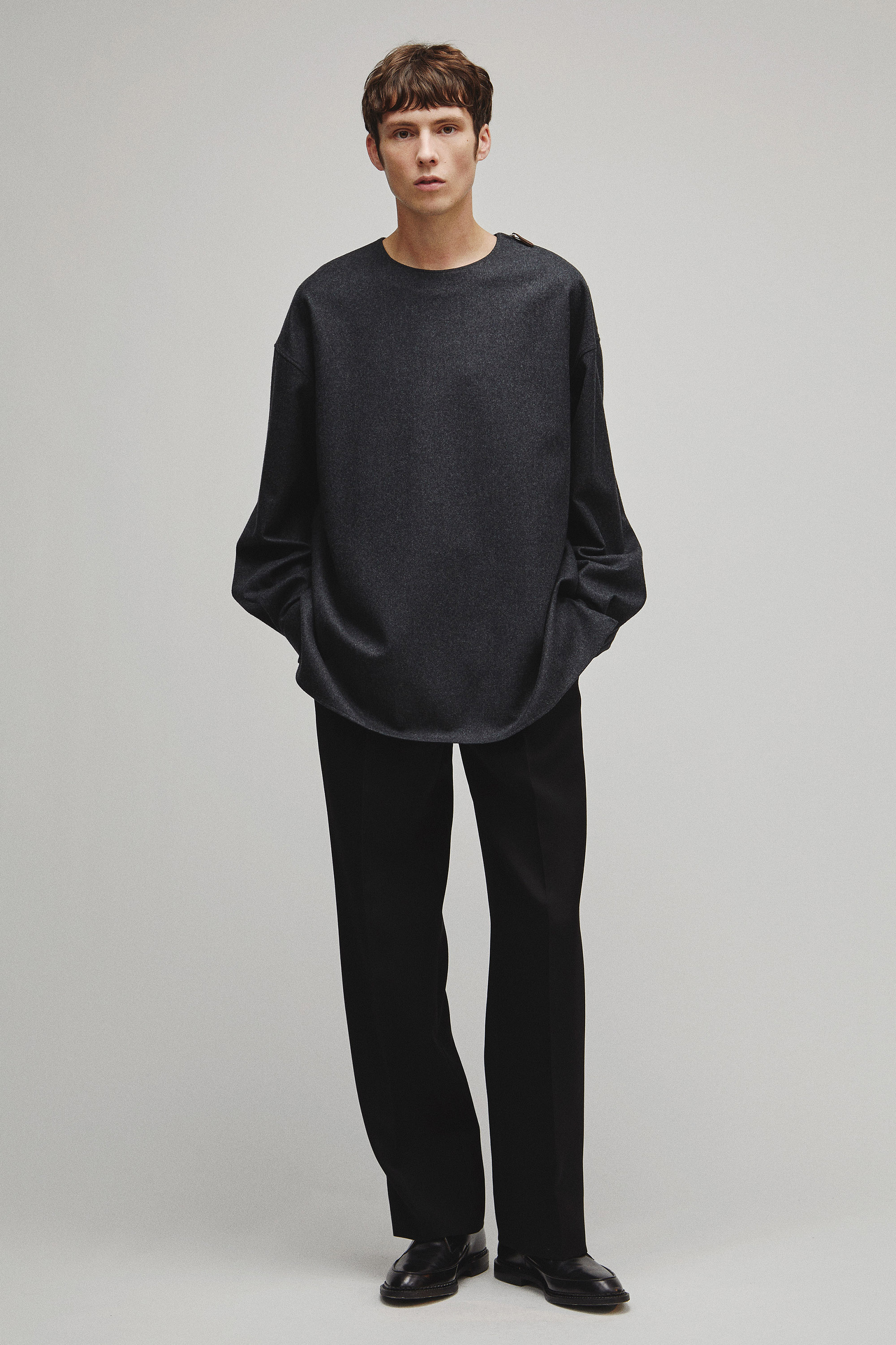 THE SIDE ZIP PULLOVER SHIRT