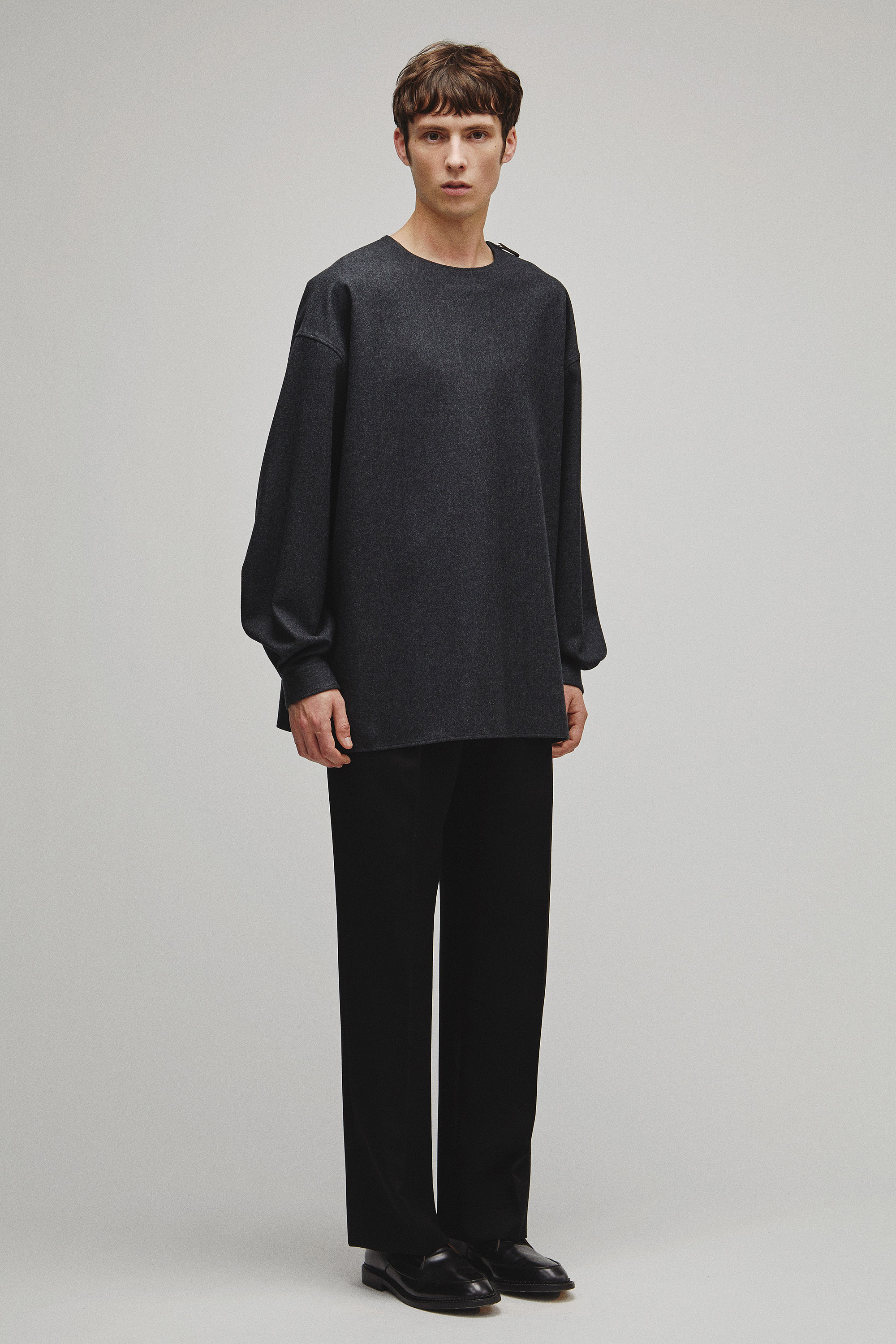 THE SIDE ZIP PULLOVER SHIRT