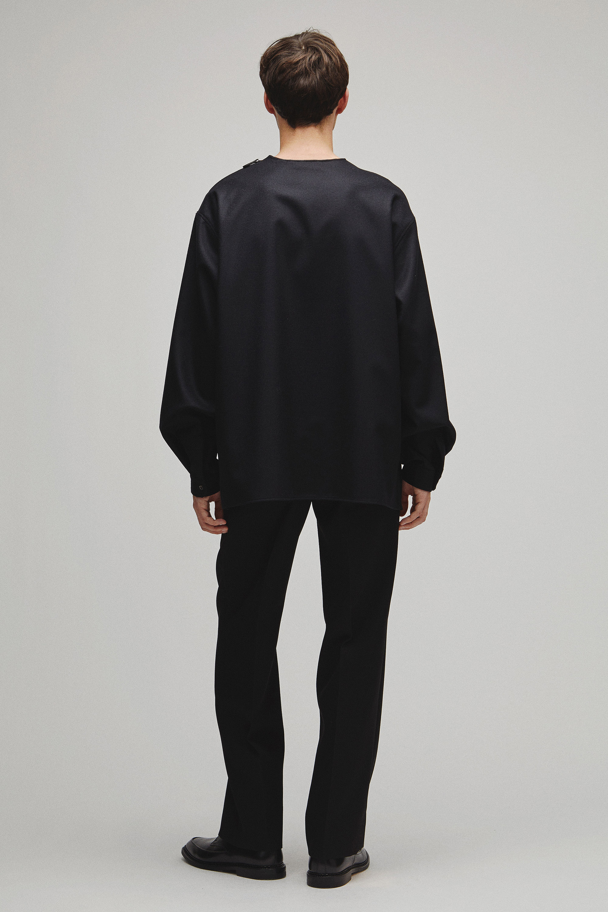 THE SIDE ZIP PULLOVER SHIRT