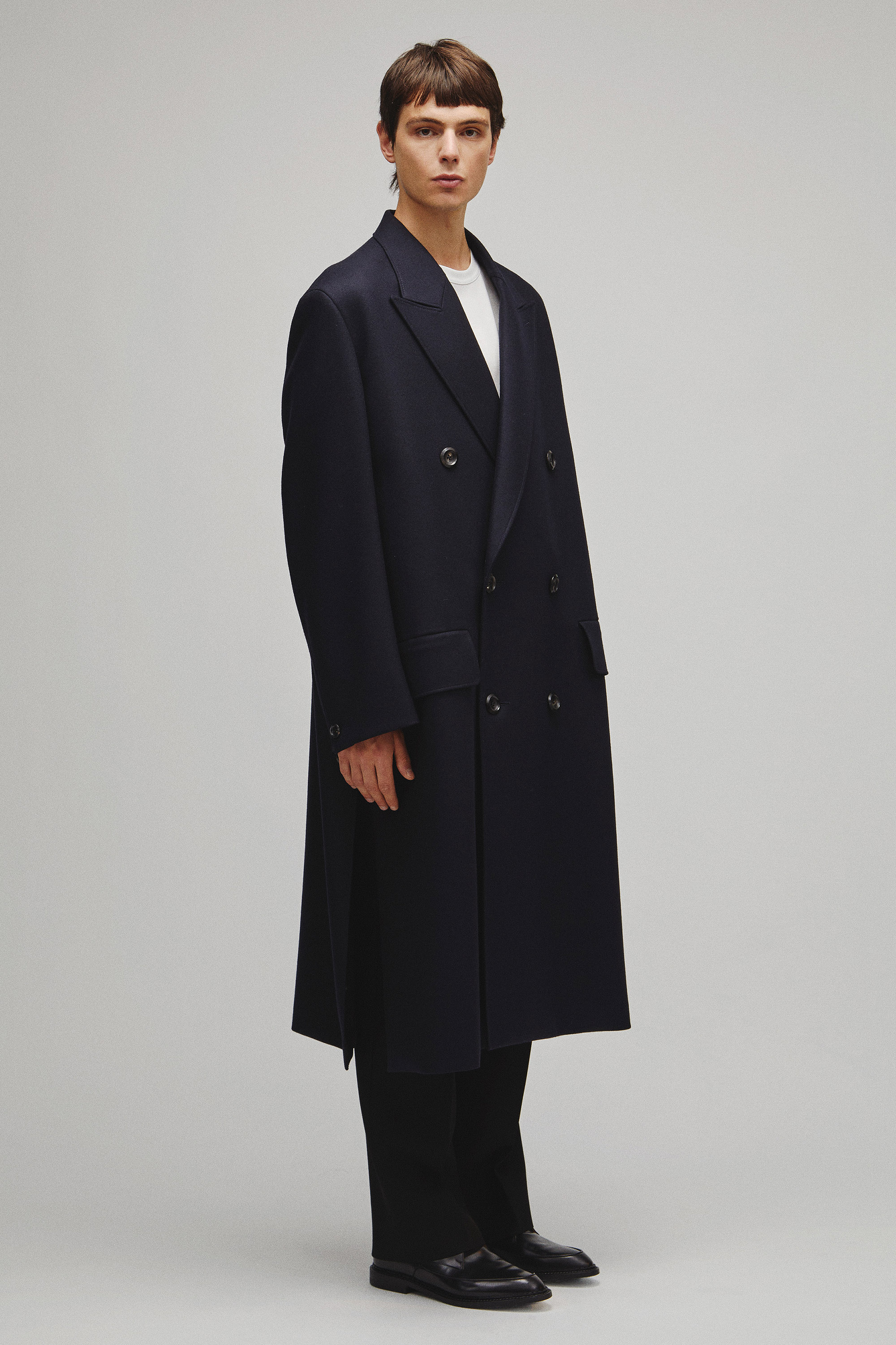 THE DOUBLE PEAKED TAILORED COAT