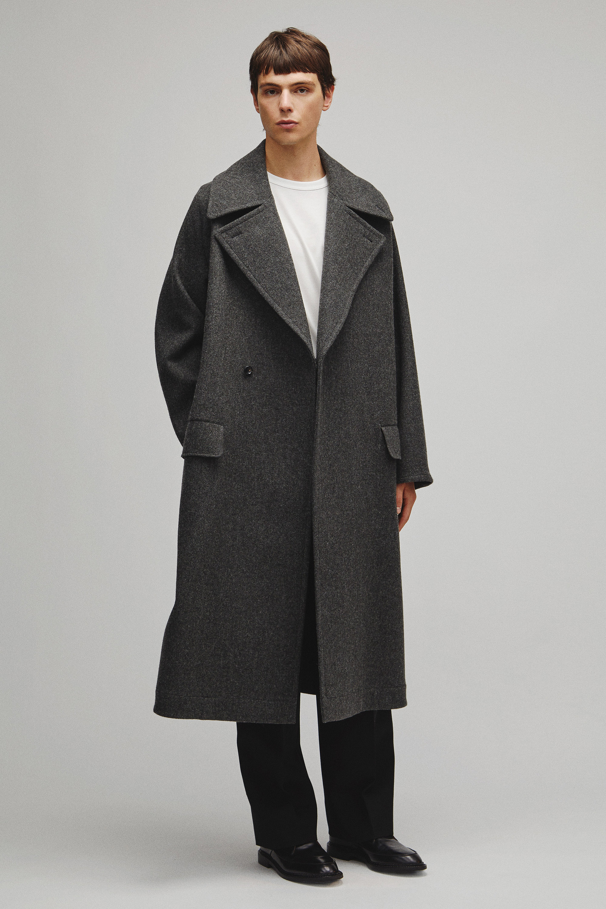 THE PERFECT DRESS COAT