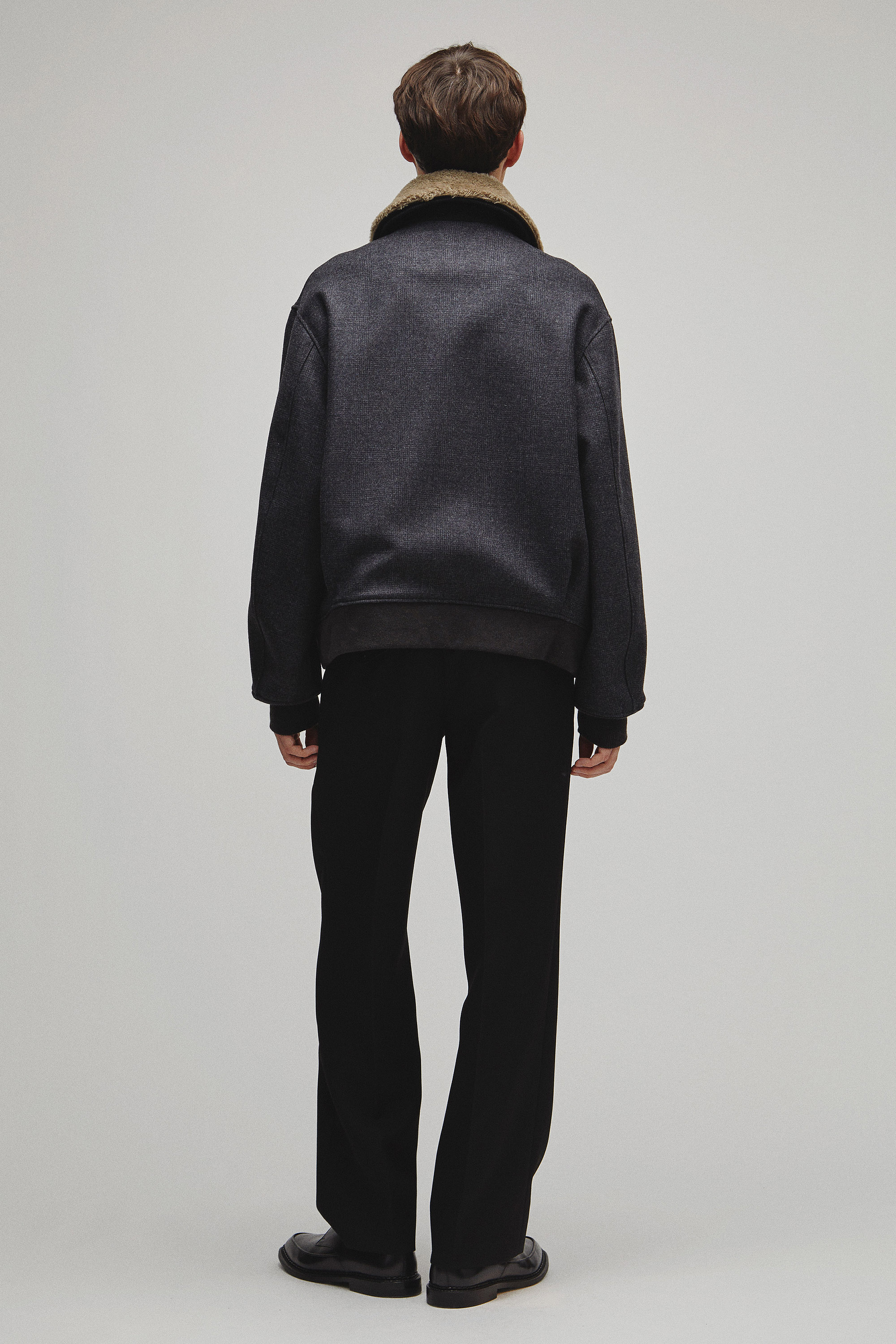 THE A2 JACKET M WITH BOA COLLAR