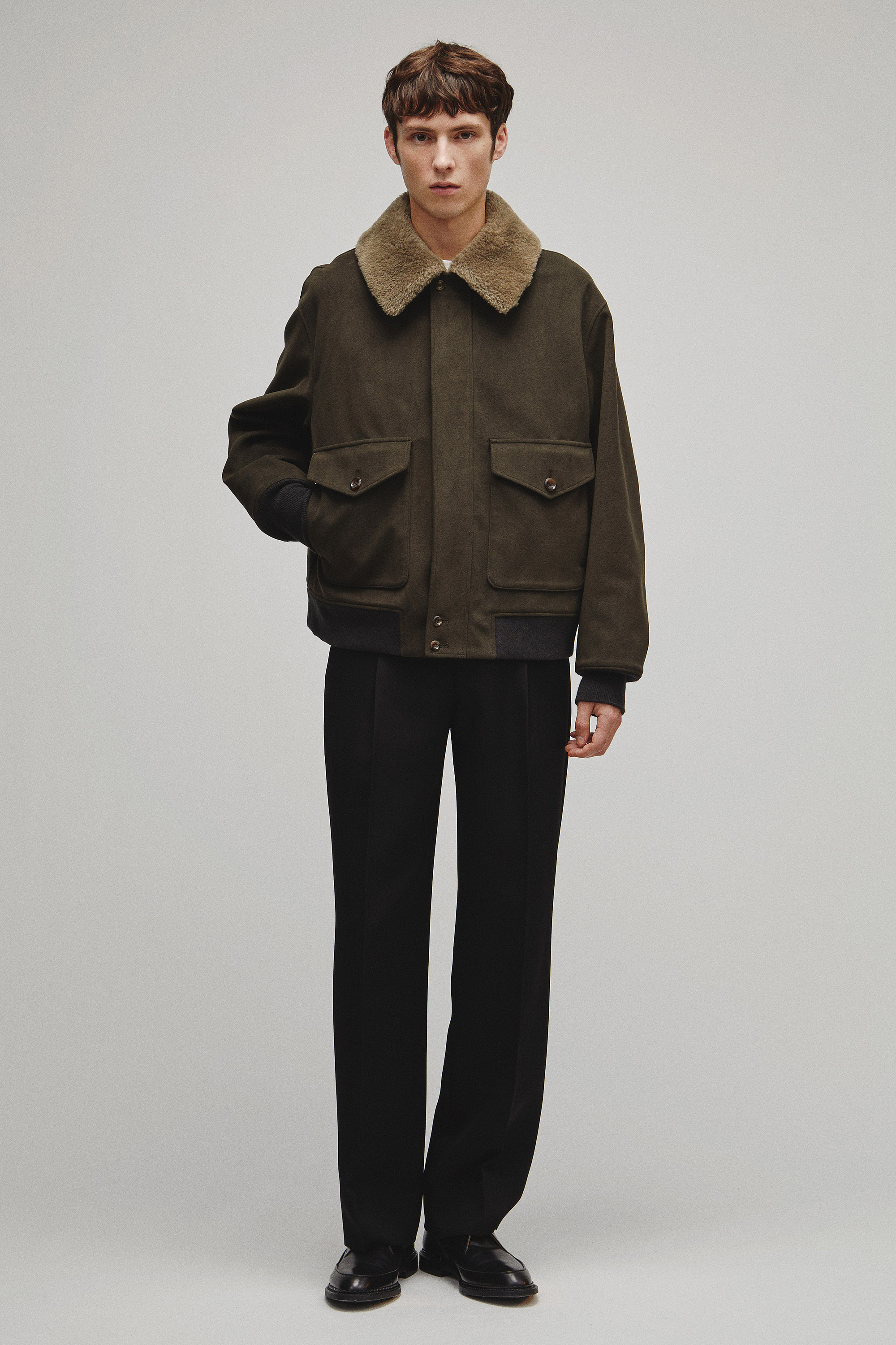 THE A2 JACKET M WITH BOA COLLAR