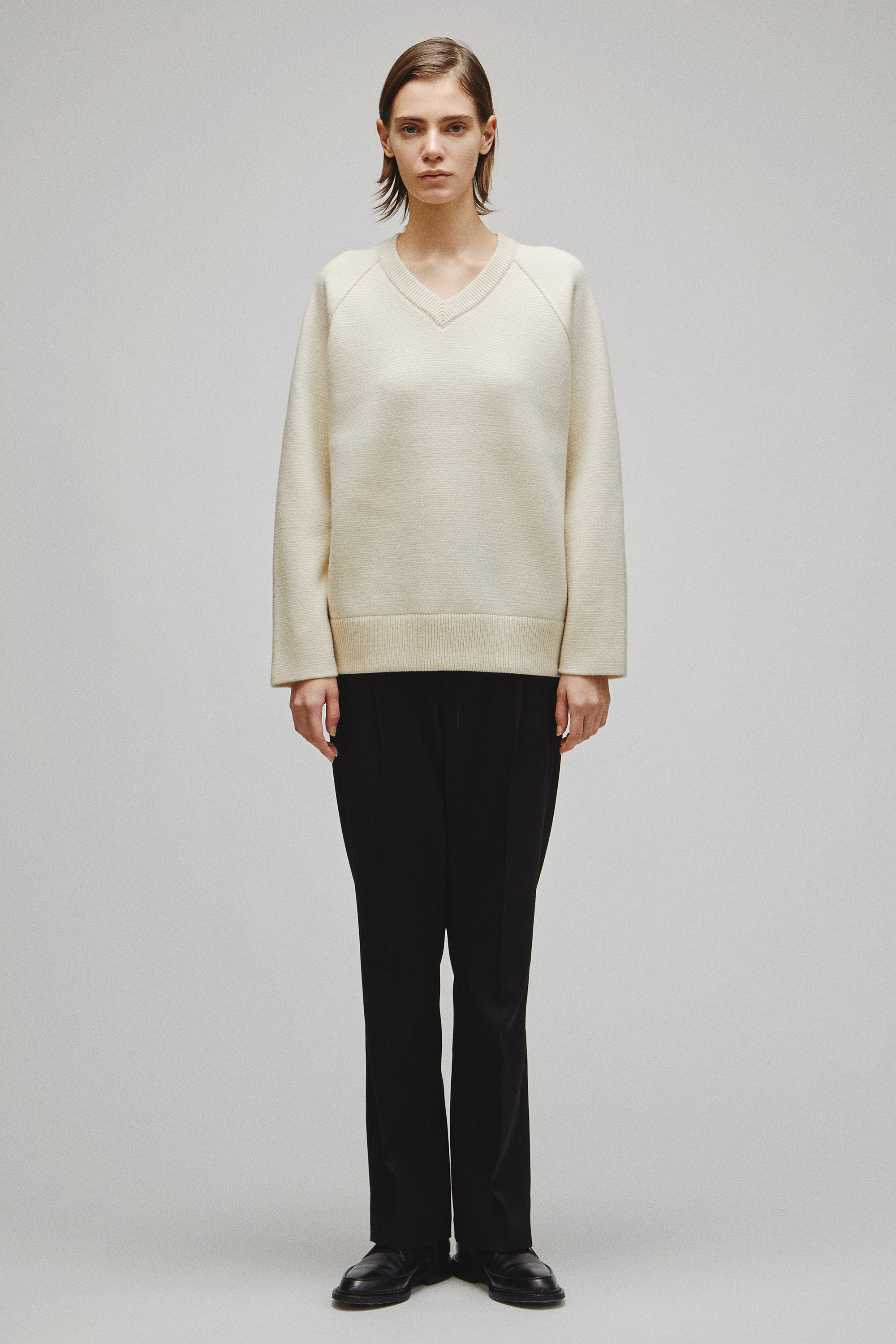 RERACS RAGLAN V NECK PULLOVER KNIT