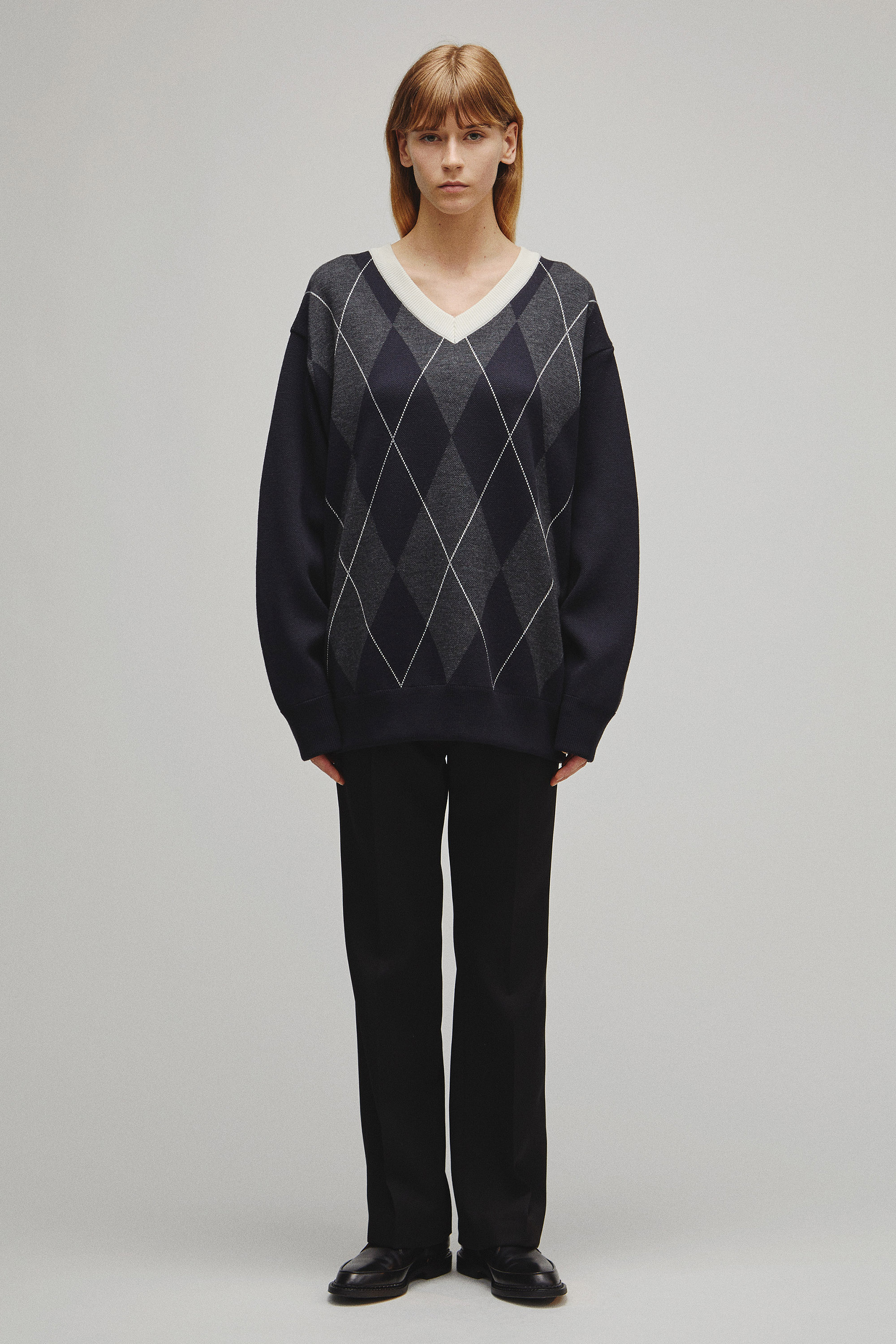RERACS ARGYLE V NECK KNIT