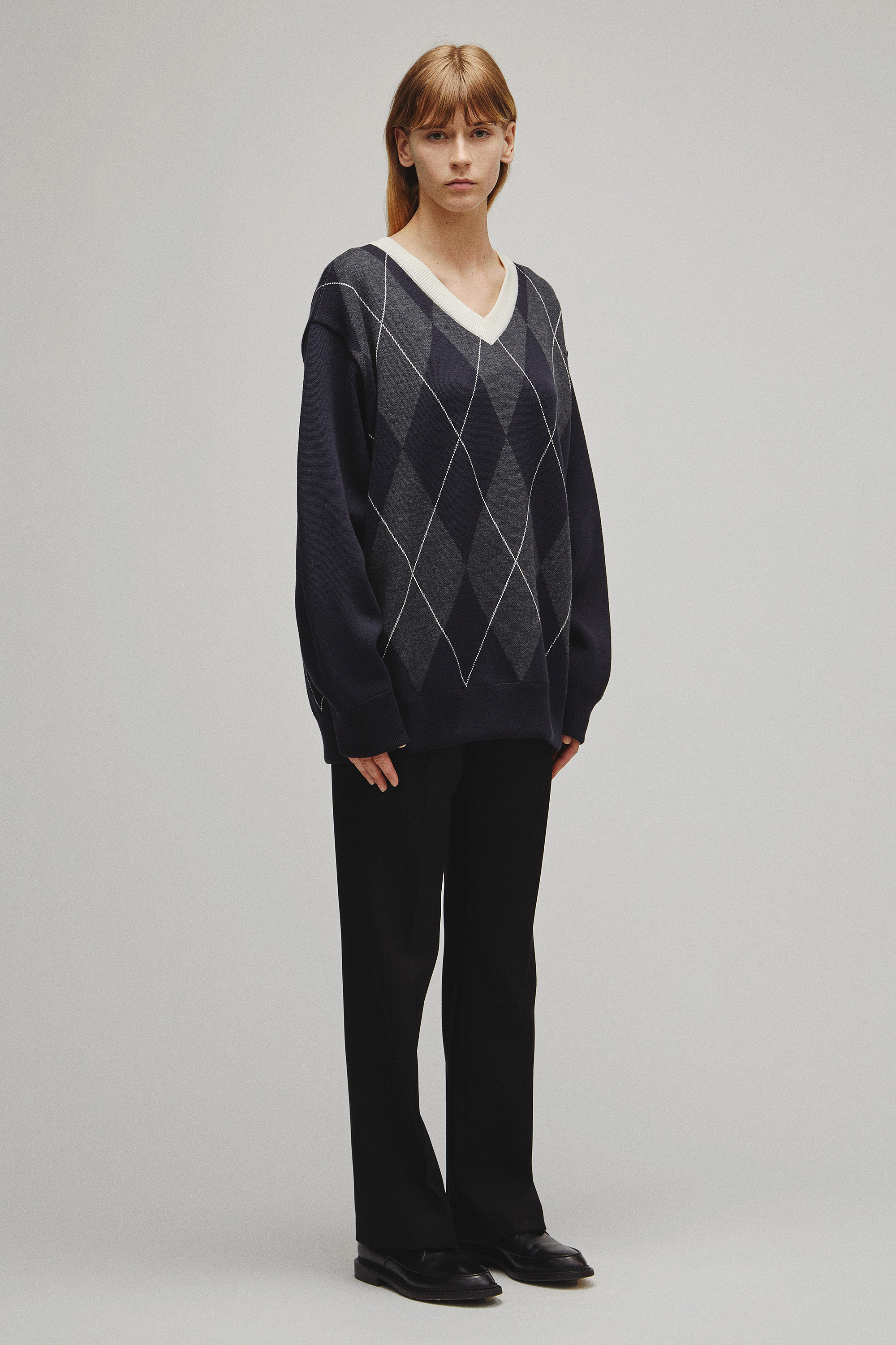 RERACS ARGYLE V NECK KNIT