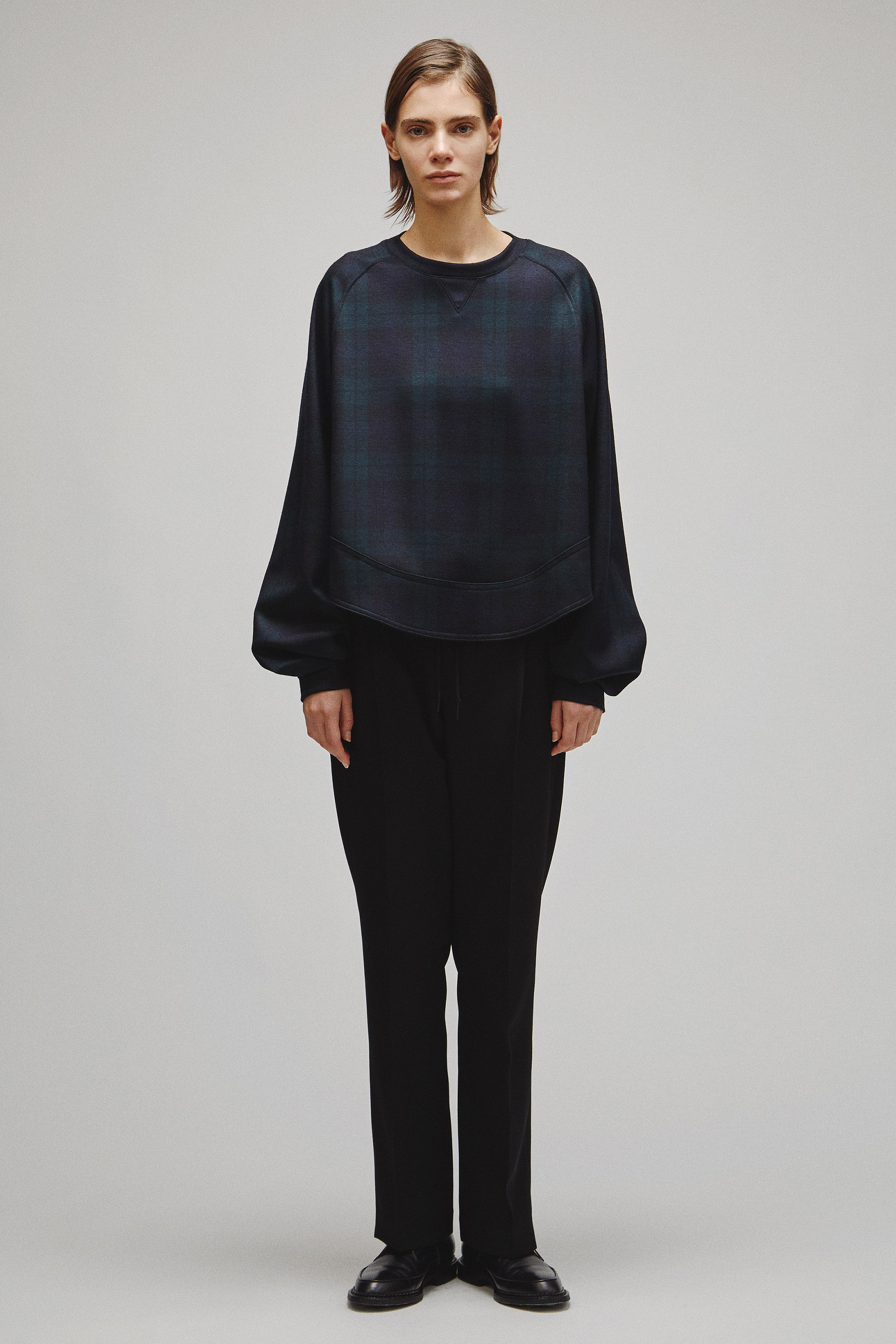RERACS A-LINE SHORT RAGLAN SWEAT