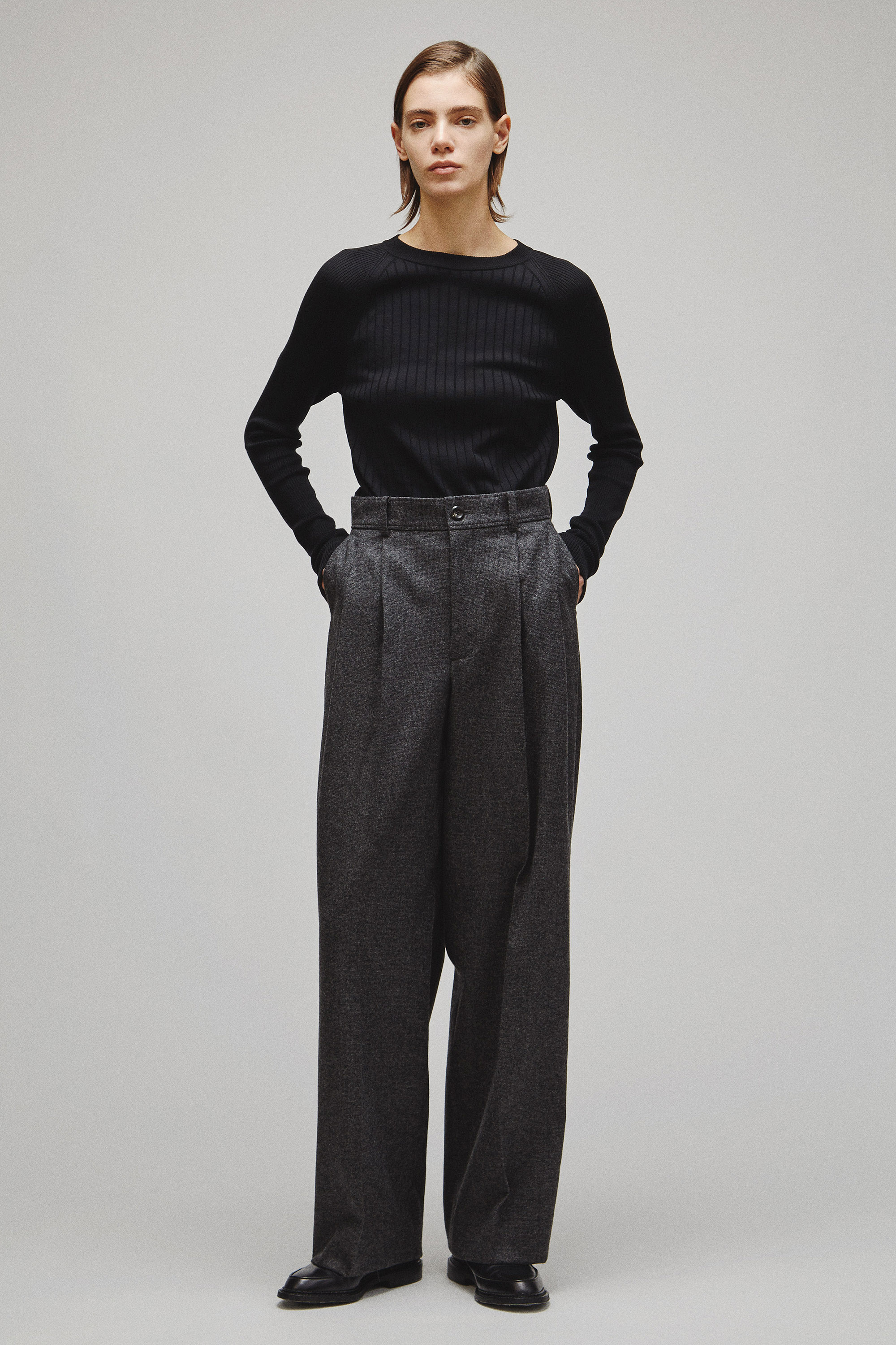 RERACS 2 TUCK WIDE SLACKS