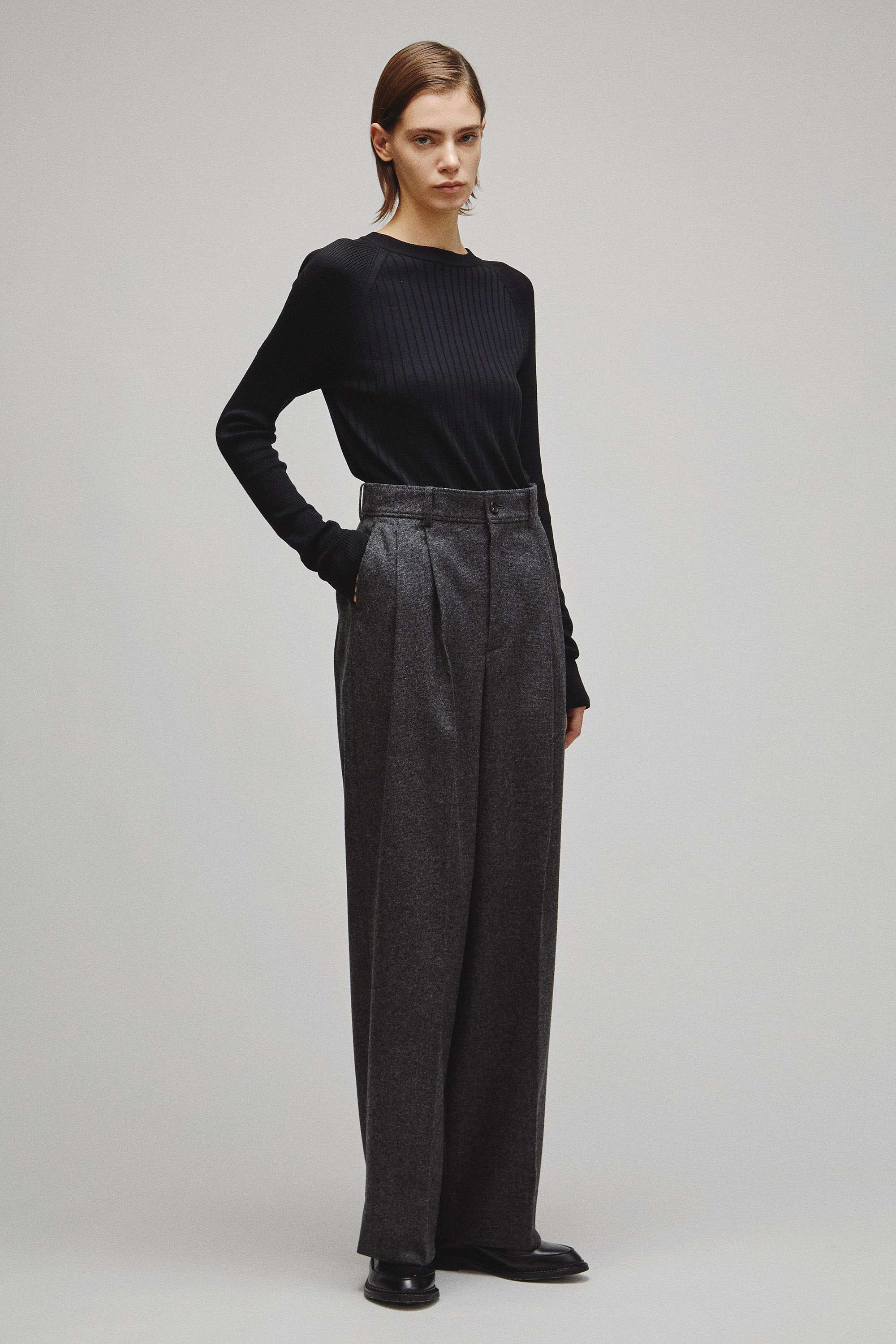 RERACS 2 TUCK WIDE SLACKS