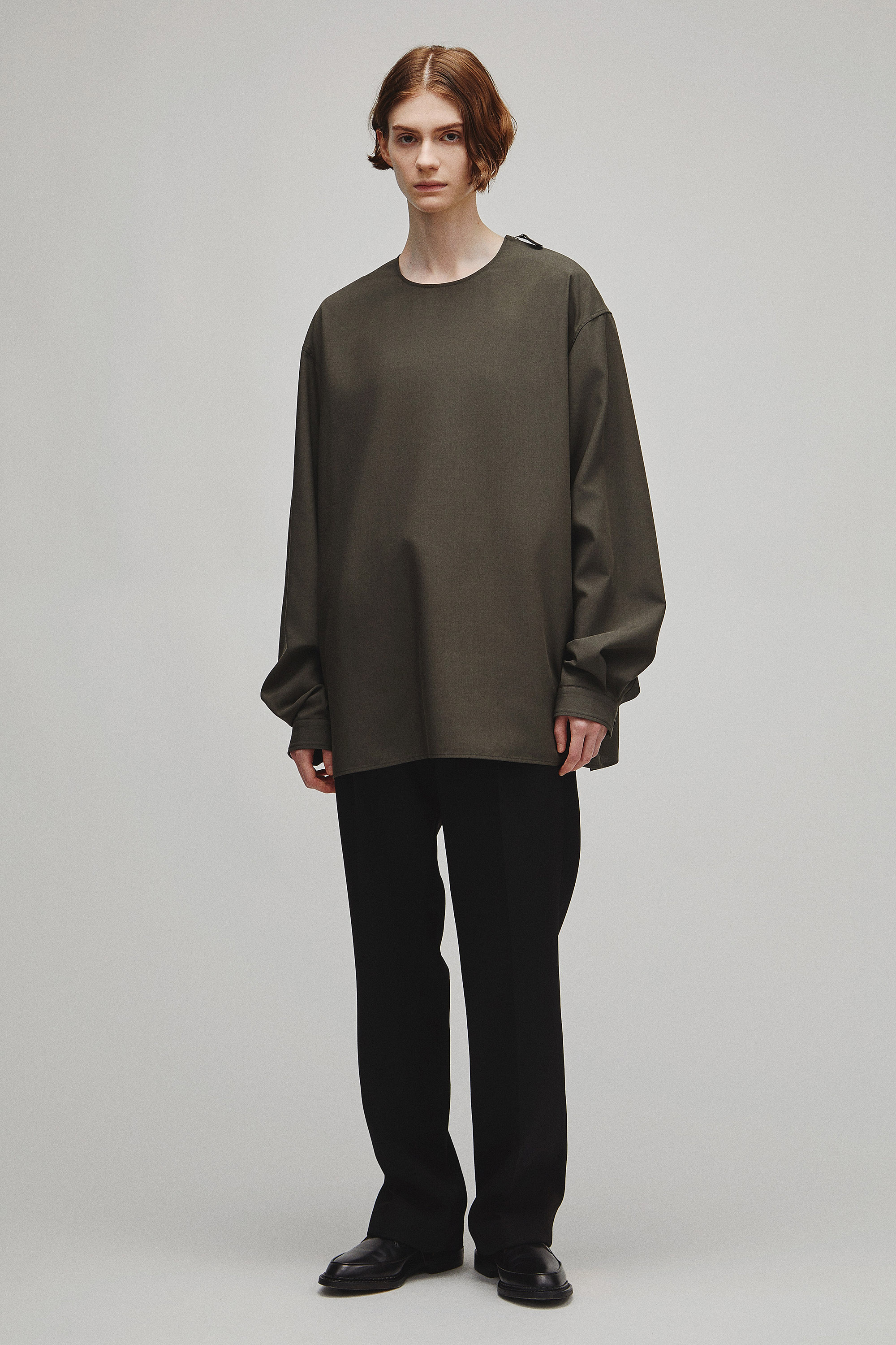 THE SIDE ZIP PULLOVER SHIRT