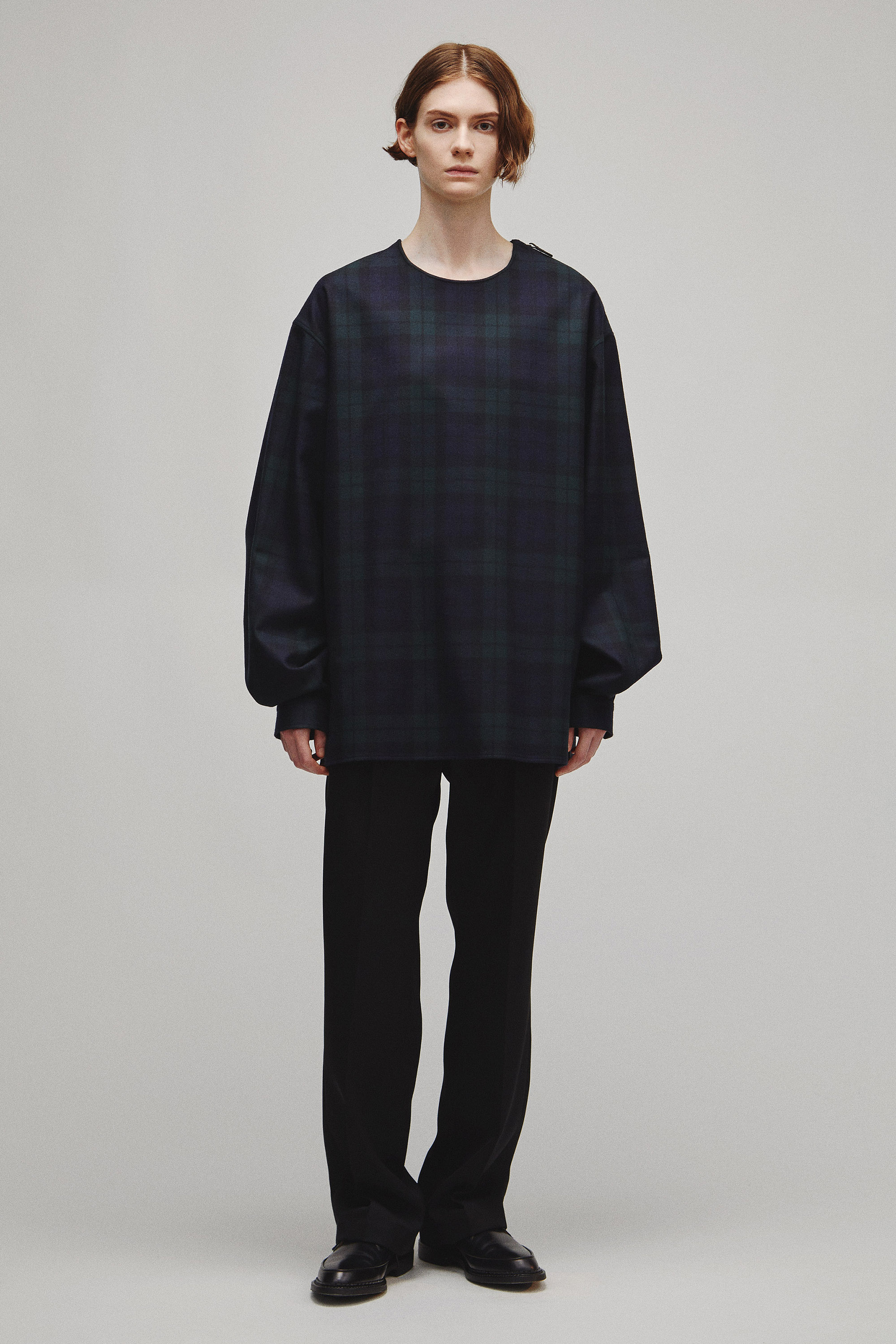 THE SIDE ZIP PULLOVER SHIRT