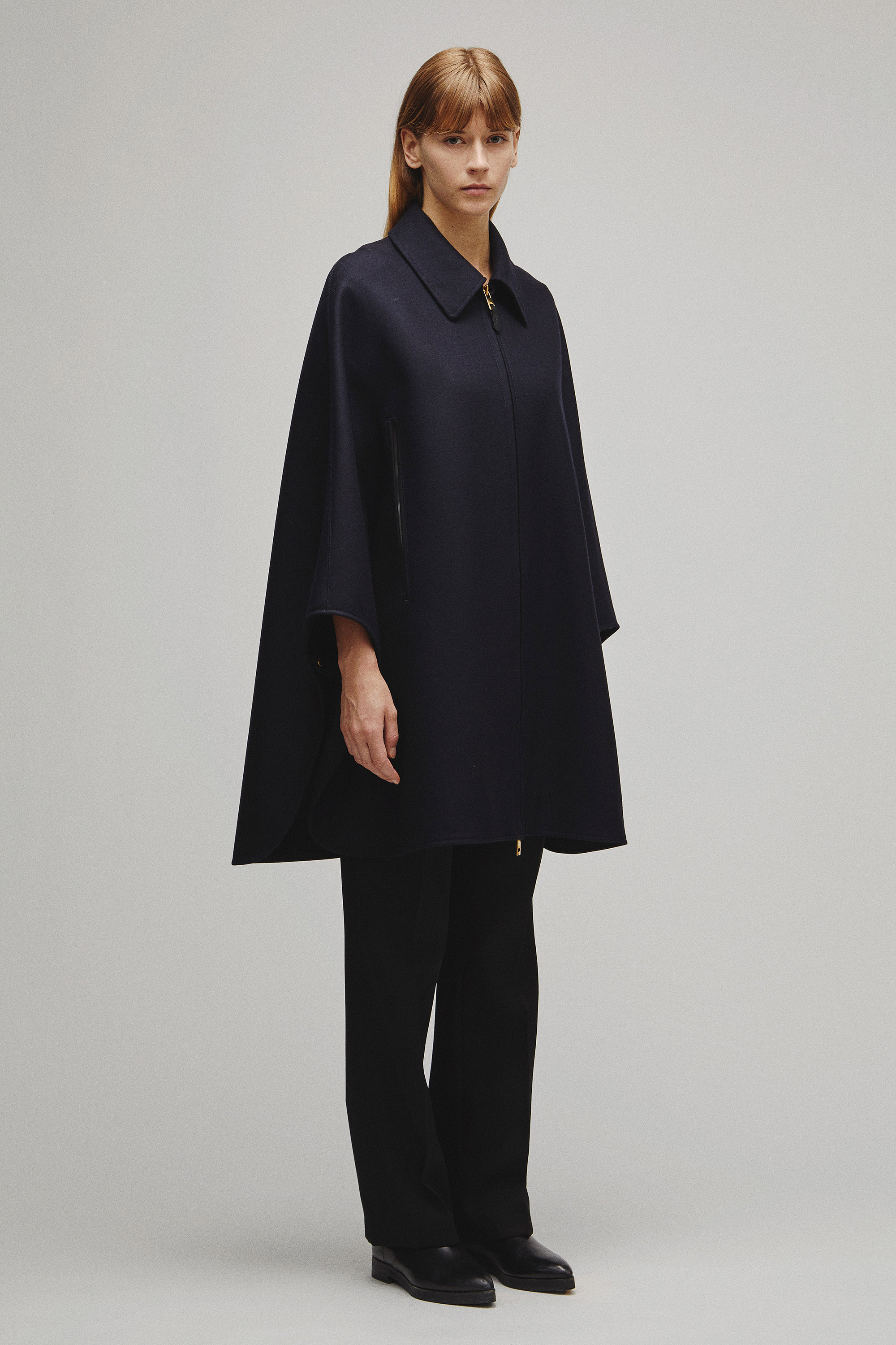 RERACS CAPE PONCHO