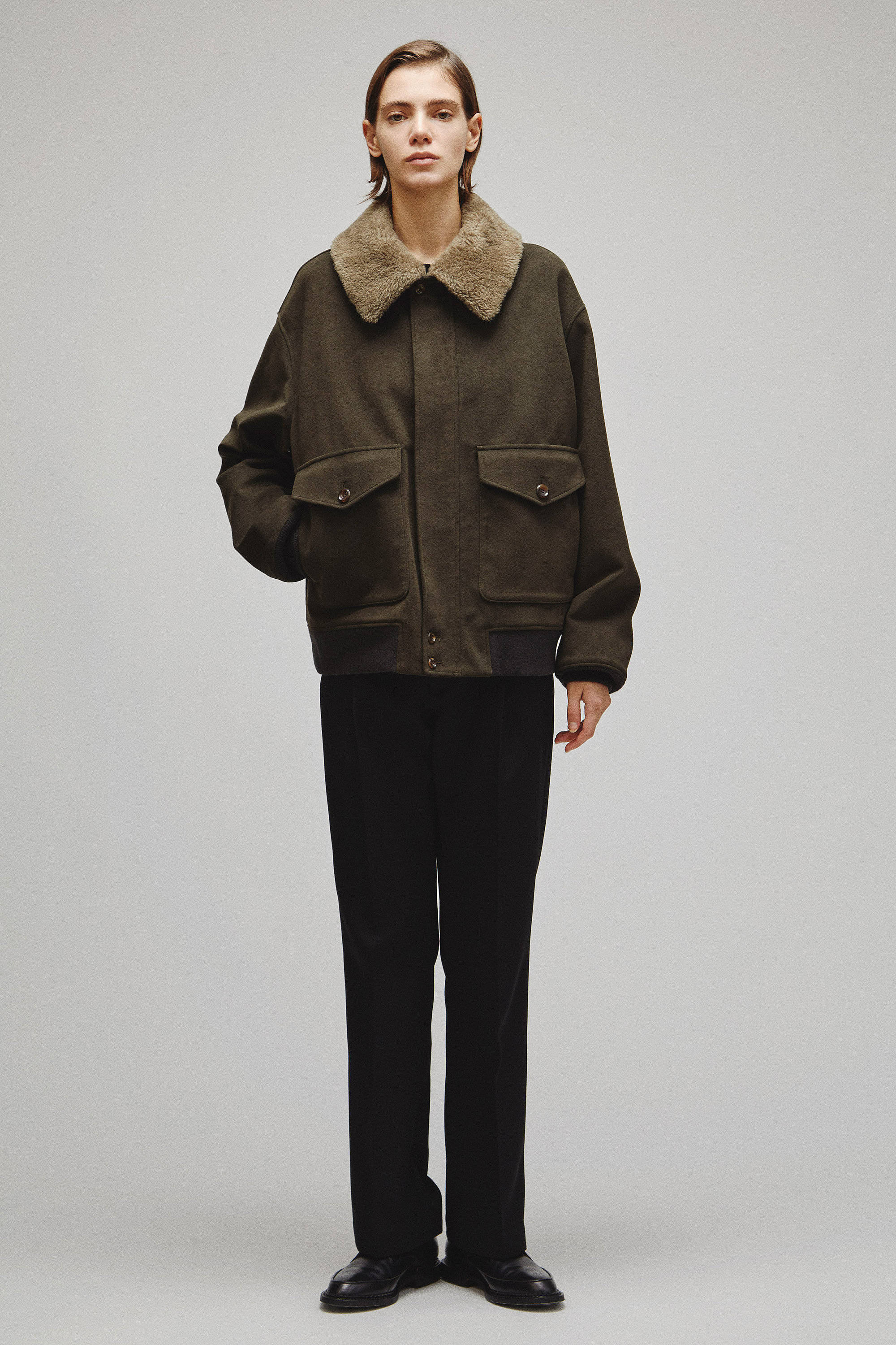 THE A2 JACKET M WITH BOA COLLAR