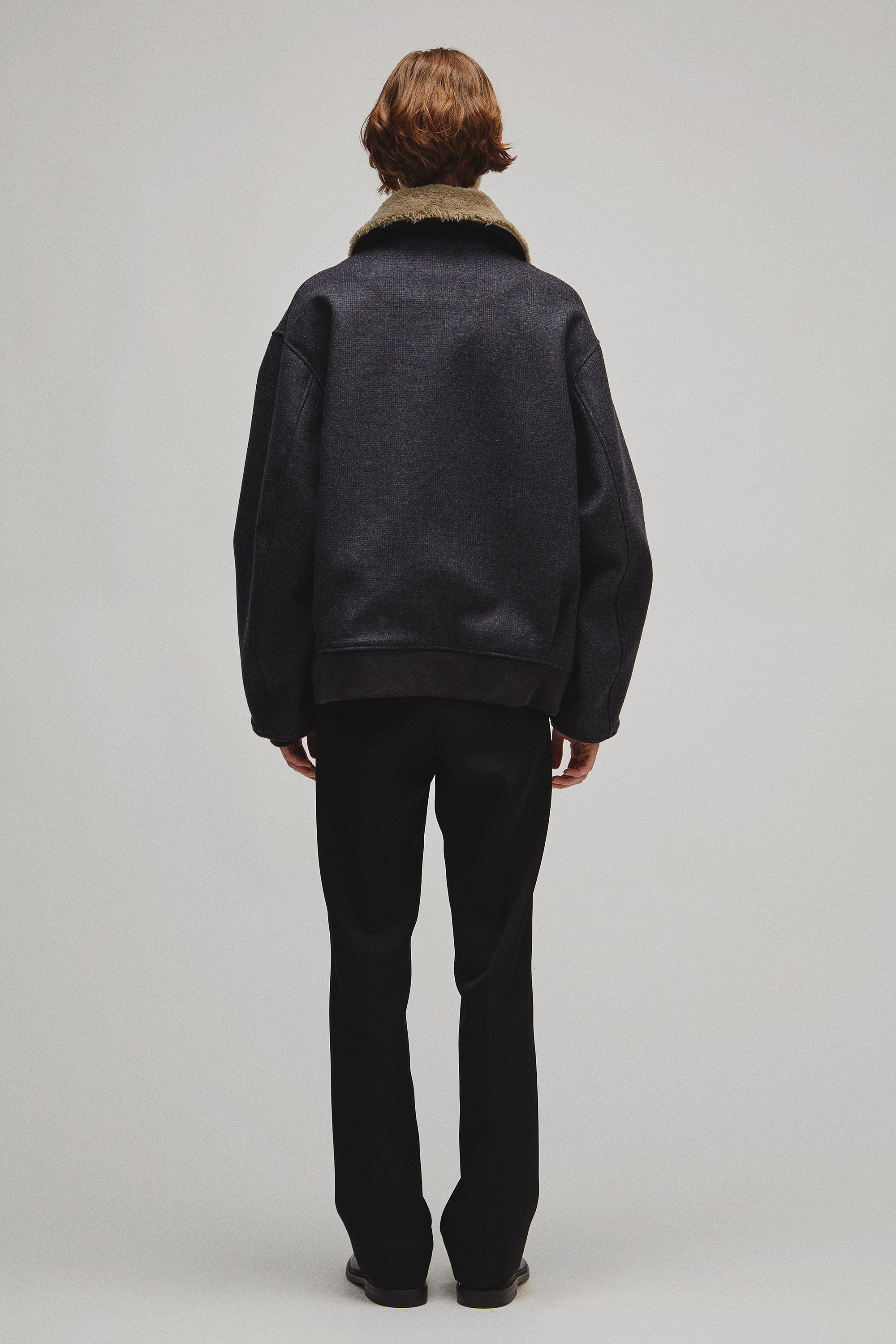 THE A2 JACKET M WITH BOA COLLAR