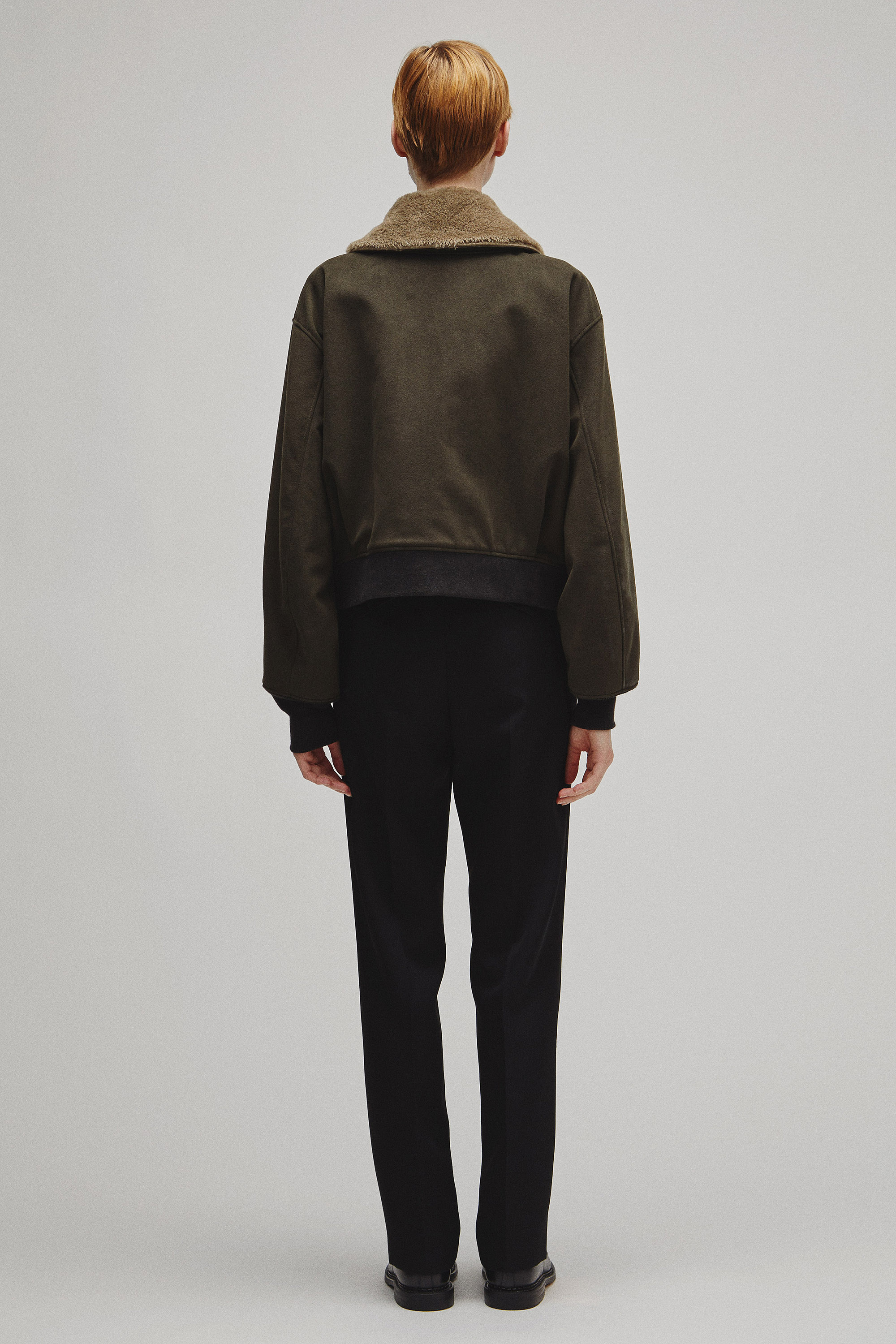 THE A2 JACKET W WITH BOA COLLAR