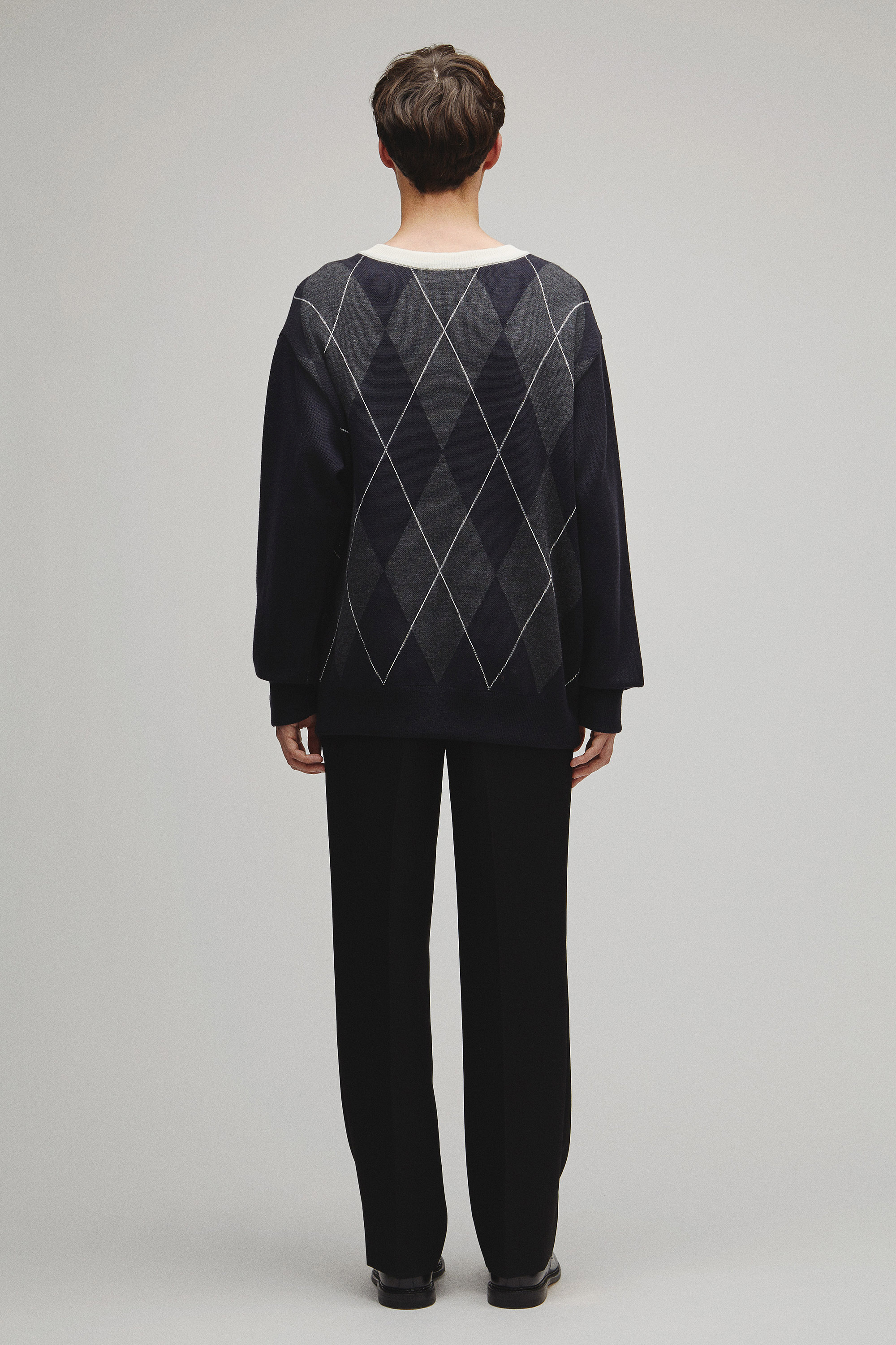 RERACS ARGYLE V NECK KNIT