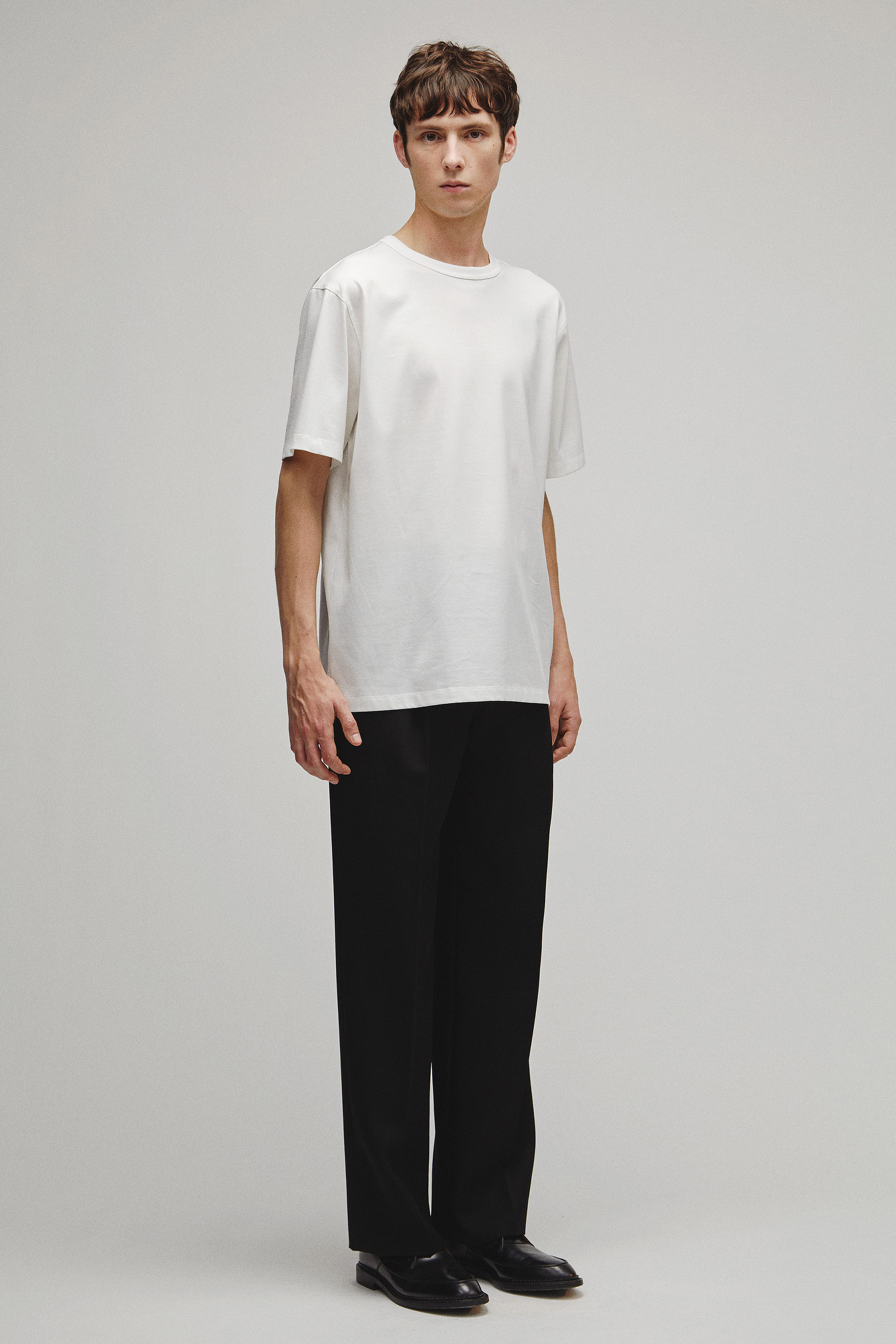 THE T-SHIRT