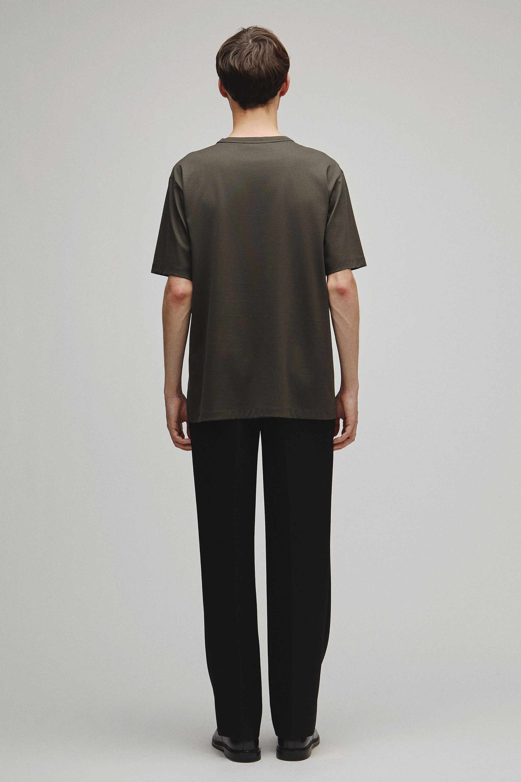 THE T-SHIRT