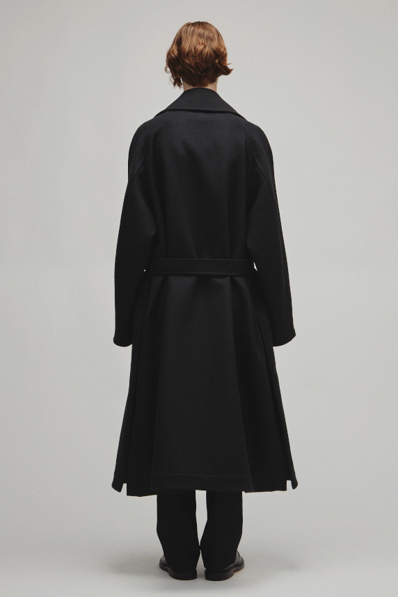 THE PERFECT DRESS COAT