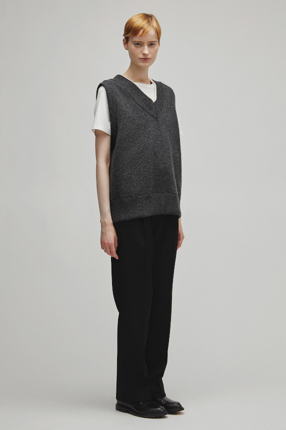 RERACS CRICKET KNIT VEST