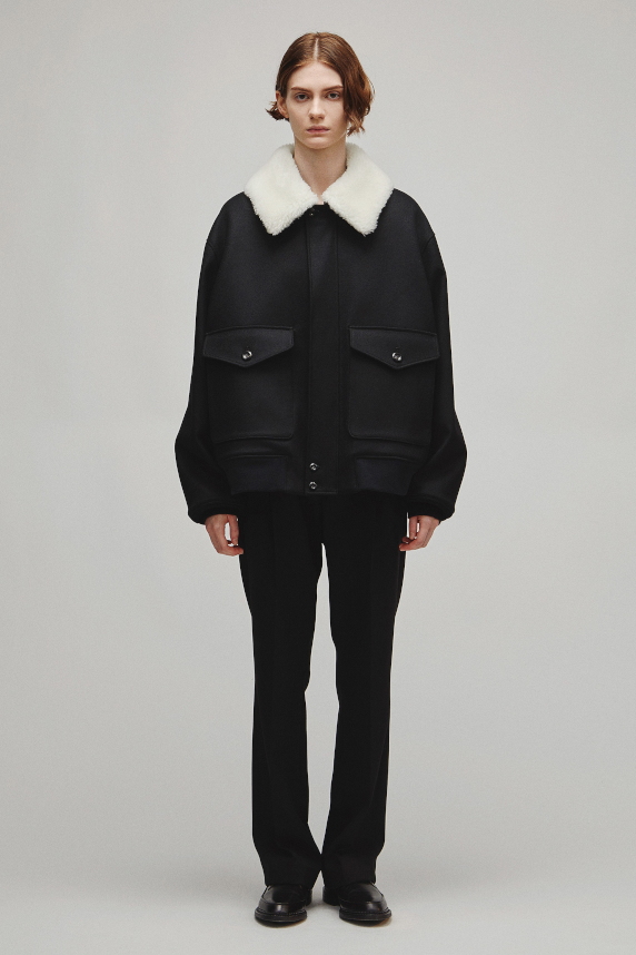 THE A2 JACKET M WITH BOA COLLAR
