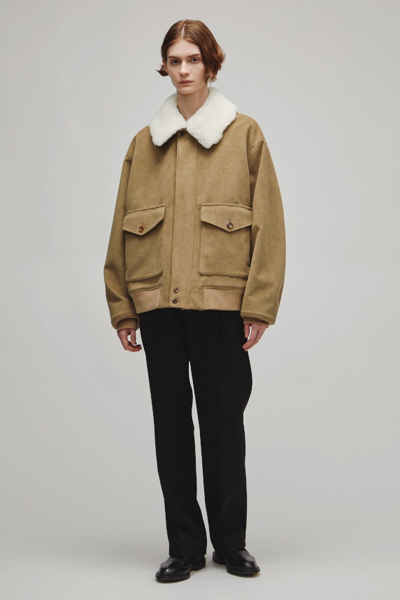 THE A2 JACKET M WITH BOA COLLAR