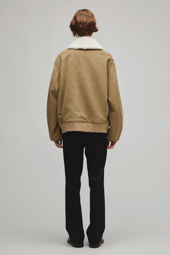 THE A2 JACKET M WITH BOA COLLAR