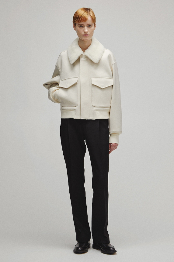 THE A2 JACKET W WITH BOA COLLAR