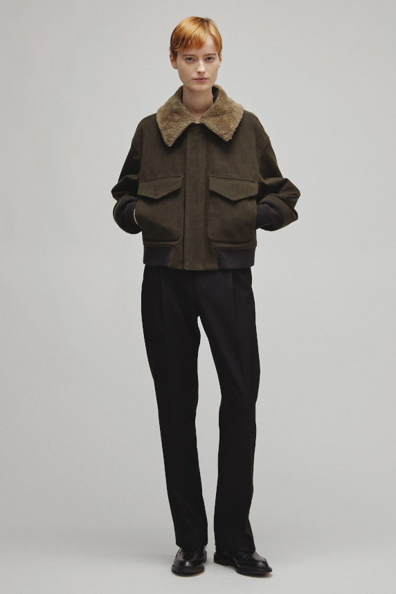THE A2 JACKET W WITH BOA COLLAR