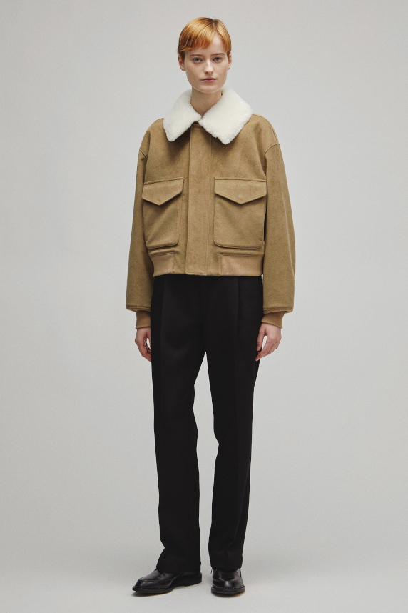 THE A2 JACKET W WITH BOA COLLAR