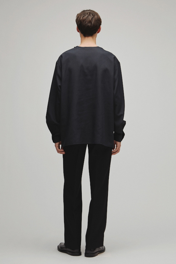 THE SIDE ZIP PULLOVER SHIRT