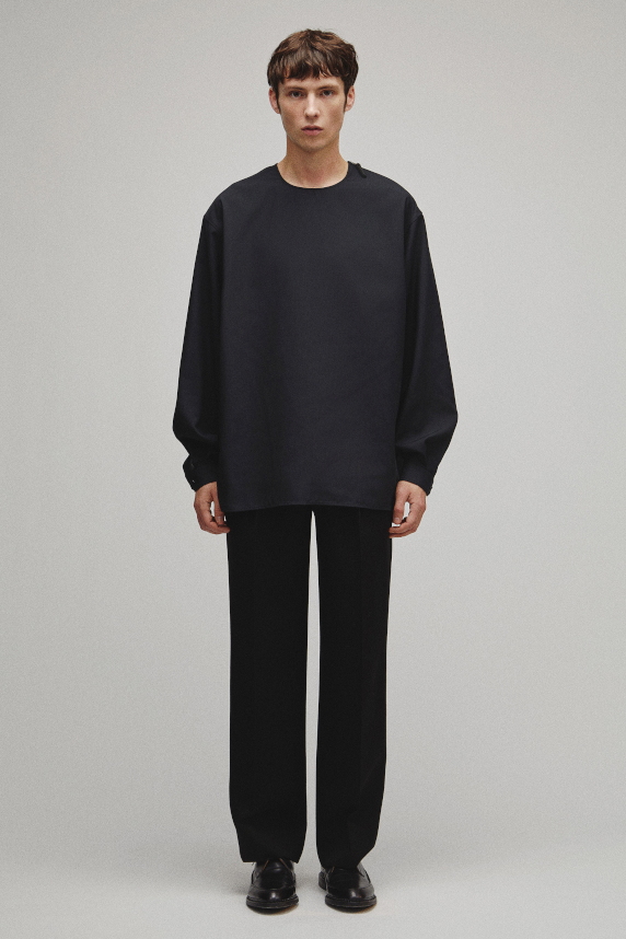 THE SIDE ZIP PULLOVER SHIRT
