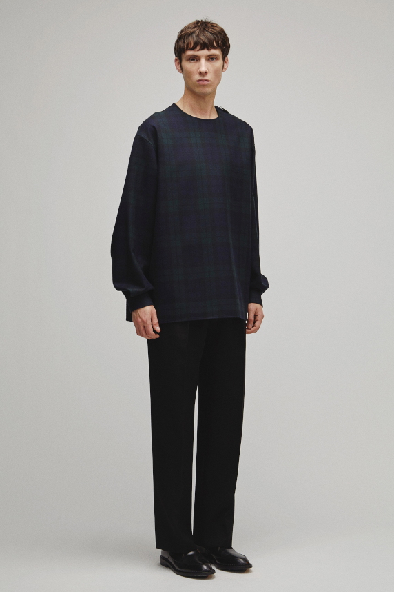 THE SIDE ZIP PULLOVER SHIRT
