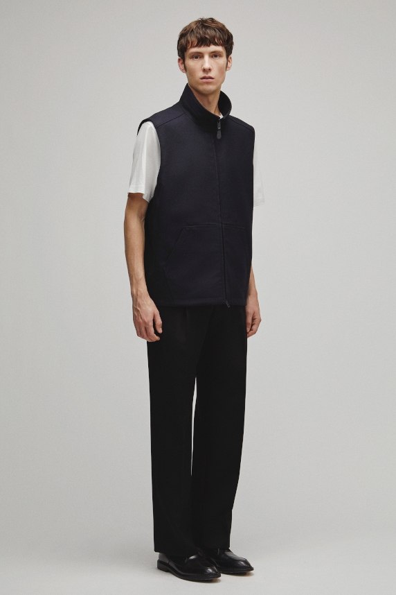 RERACS MOUNTAIN VEST