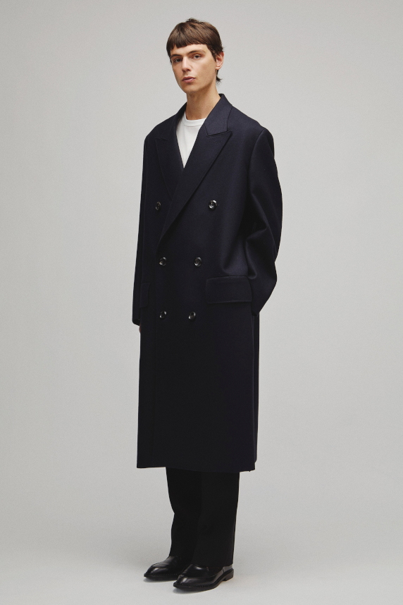 THE DOUBLE PEAKED TAILORED COAT
