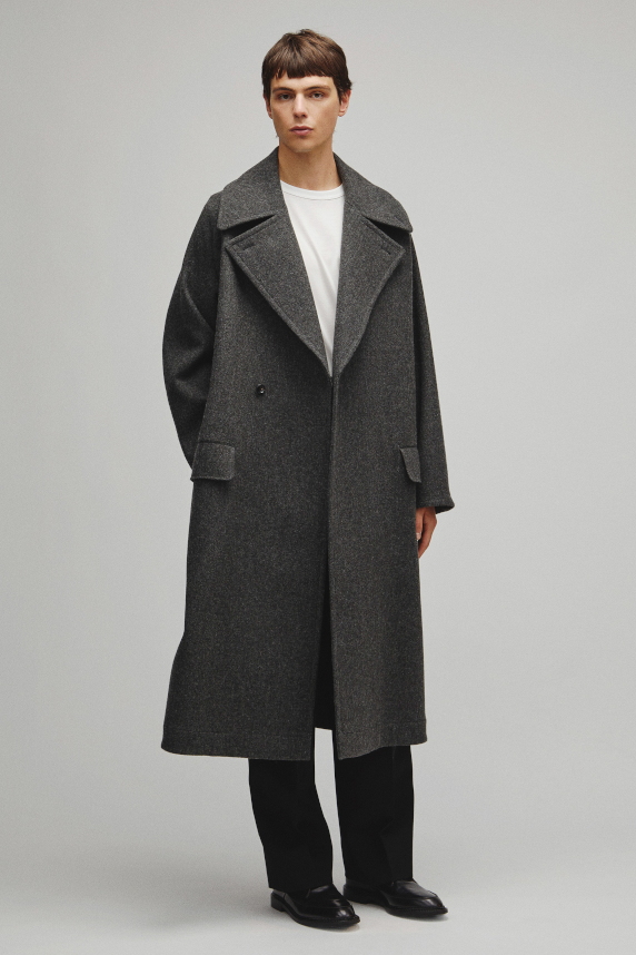 THE PERFECT DRESS COAT