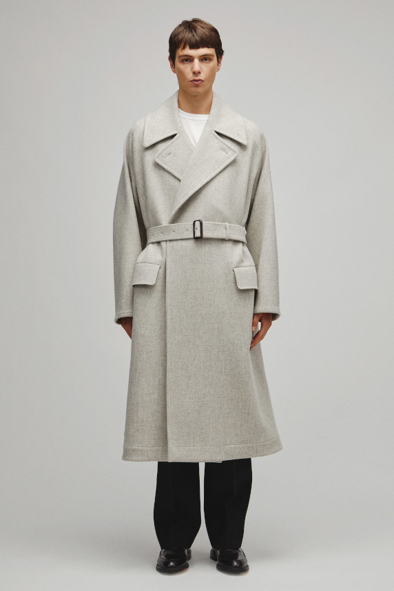THE PERFECT DRESS COAT