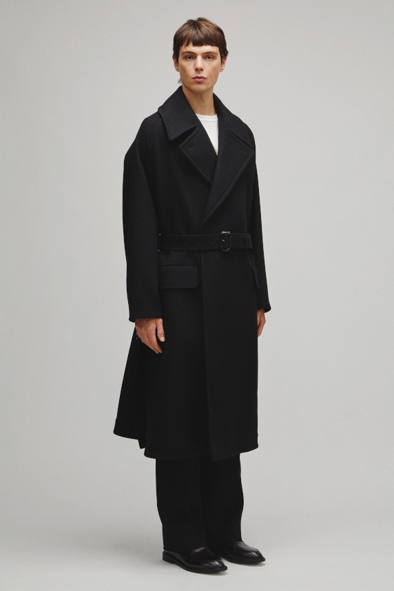 THE PERFECT DRESS COAT