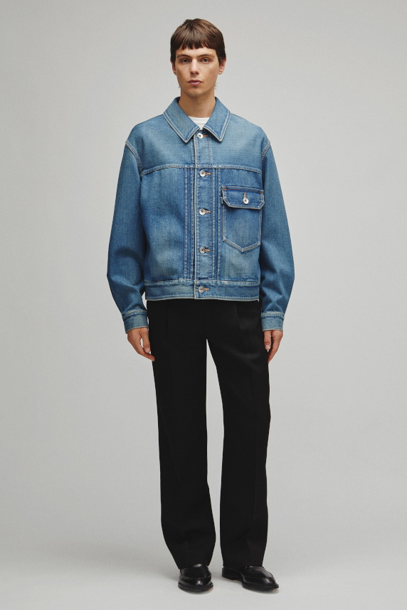 THE JEAN JACKET 1st
