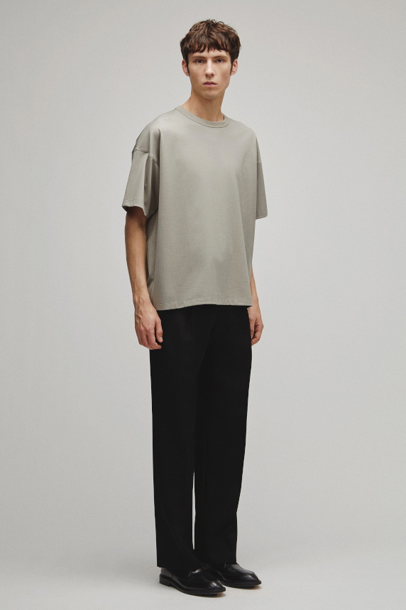 THE OVER SIZE T-SHIRT