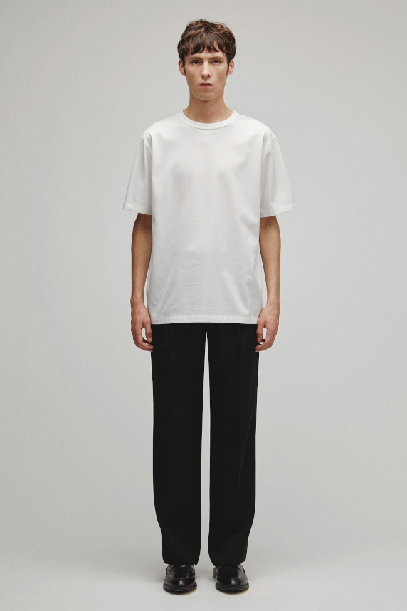 THE T-SHIRT