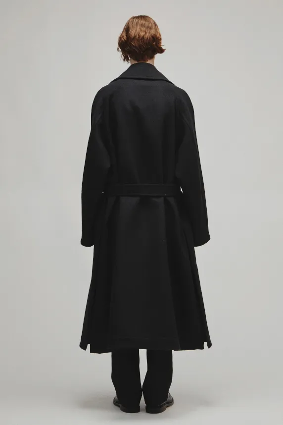 THE PERFECT DRESS COAT