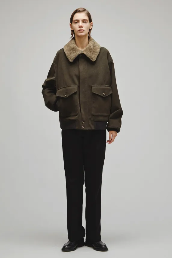 THE A2 JACKET M WITH BOA COLLAR