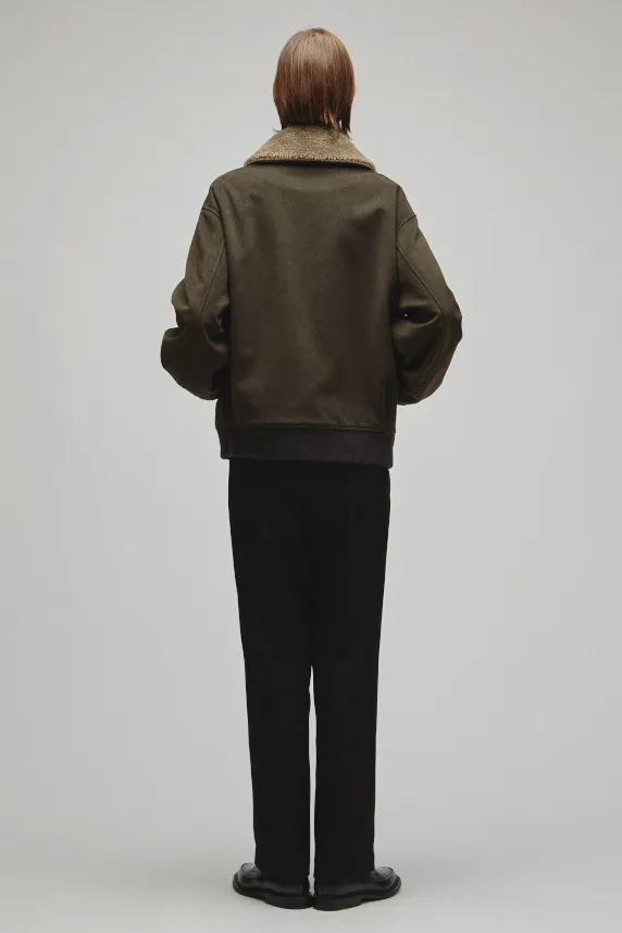 THE A2 JACKET M WITH BOA COLLAR