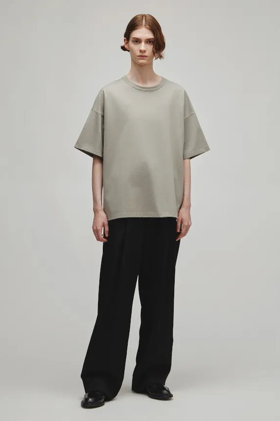 THE OVER SIZE T-SHIRT