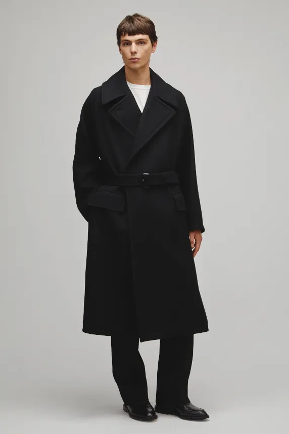 THE PERFECT DRESS COAT