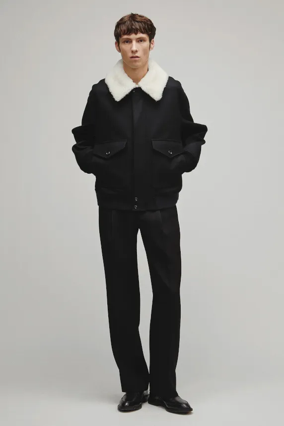 THE A2 JACKET M WITH BOA COLLAR